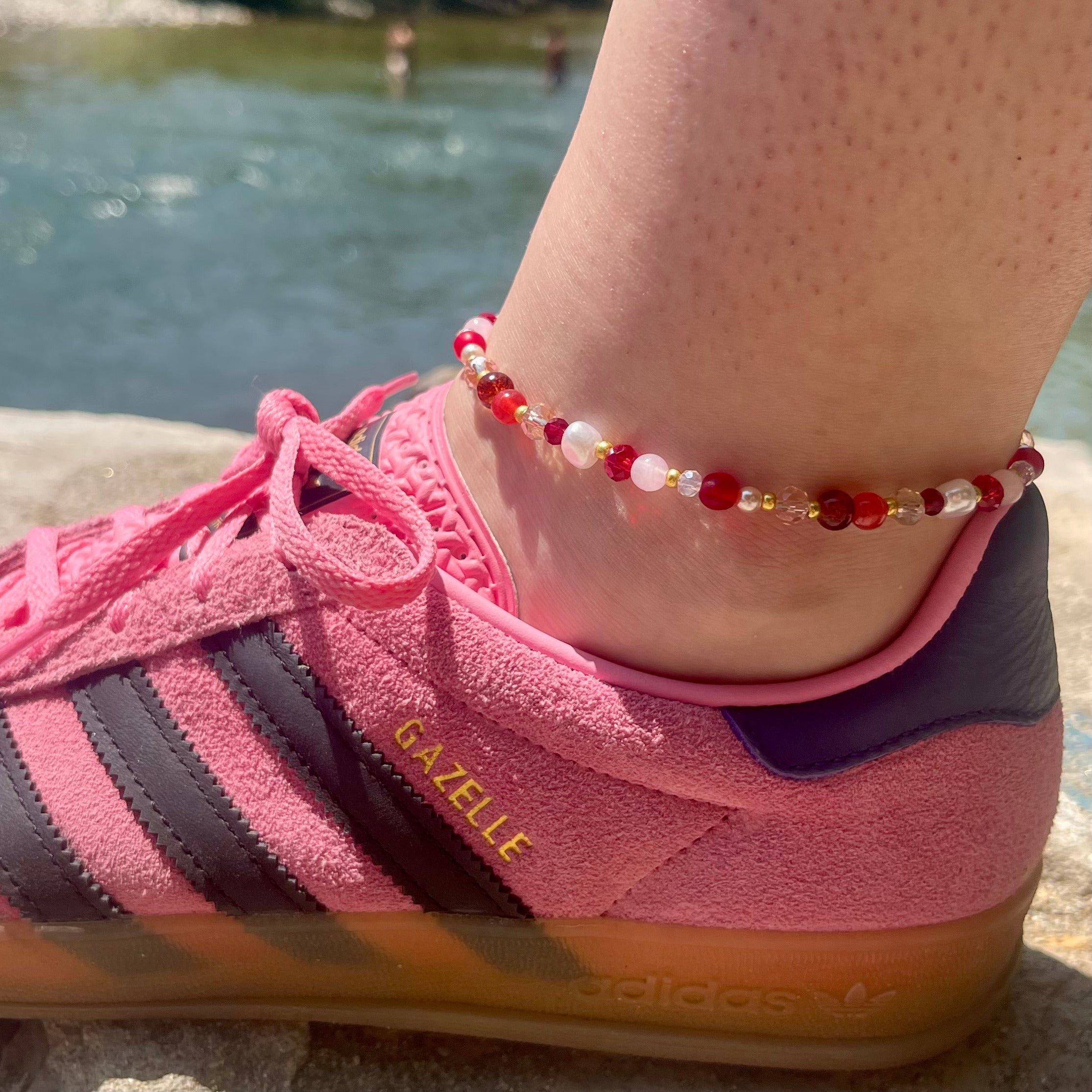 BRACELET DE CHEVILLE ROSE - MODÈLE