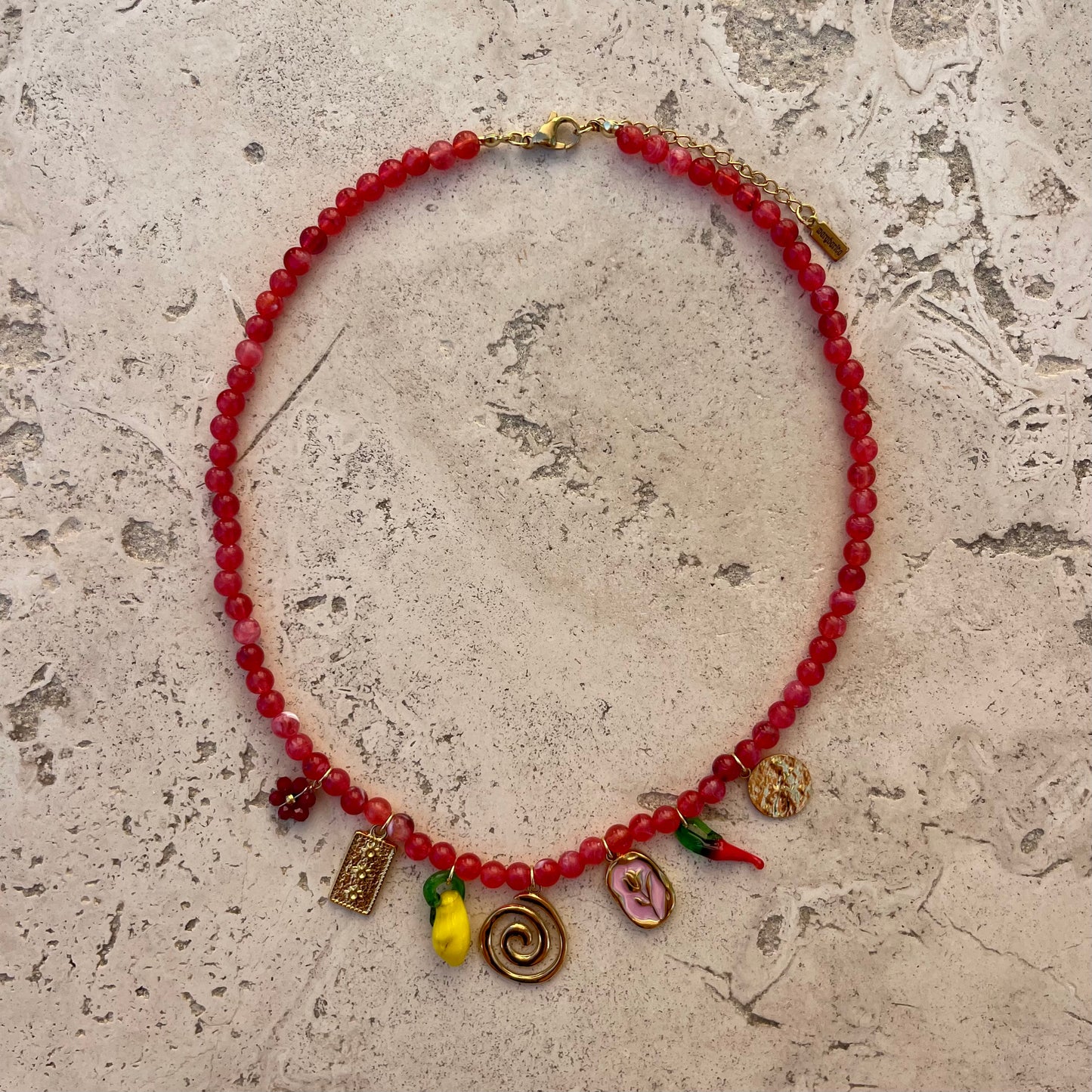 COLLIER CHARME ROSE - PRODUIT