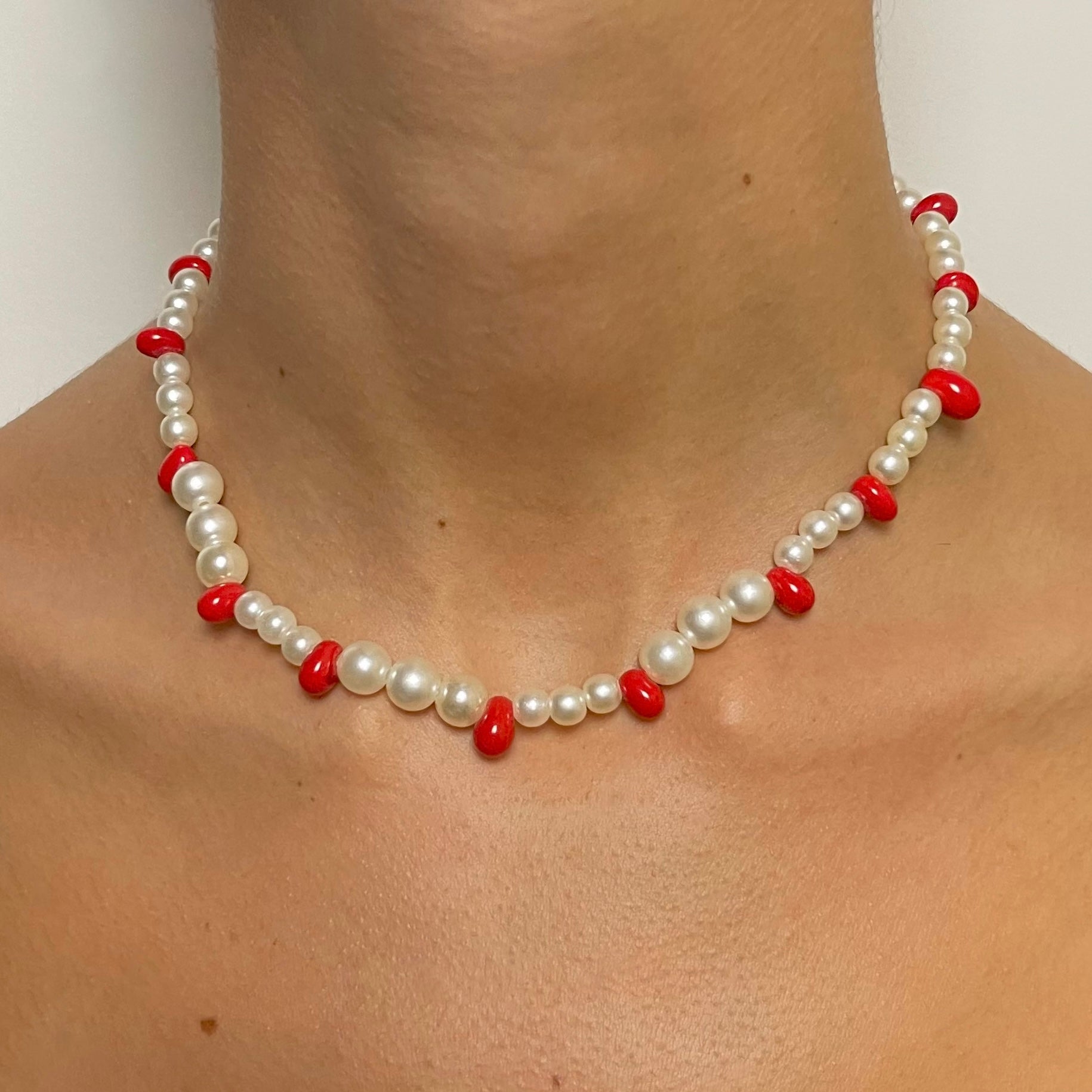 COLLIER CORAL - STUDIO
