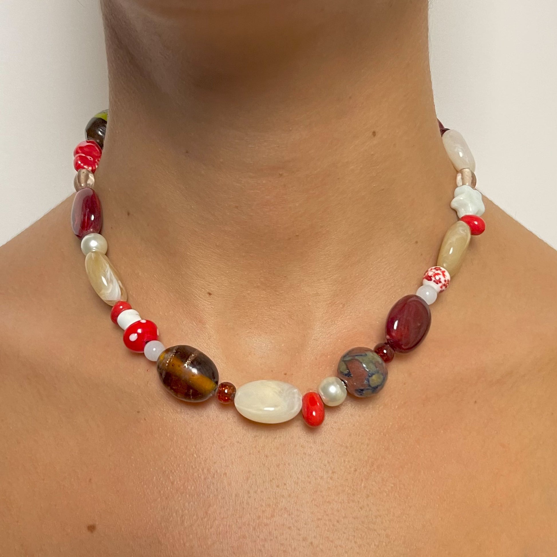 COLLIER HISTORÍA ROUGE - STUDIO
