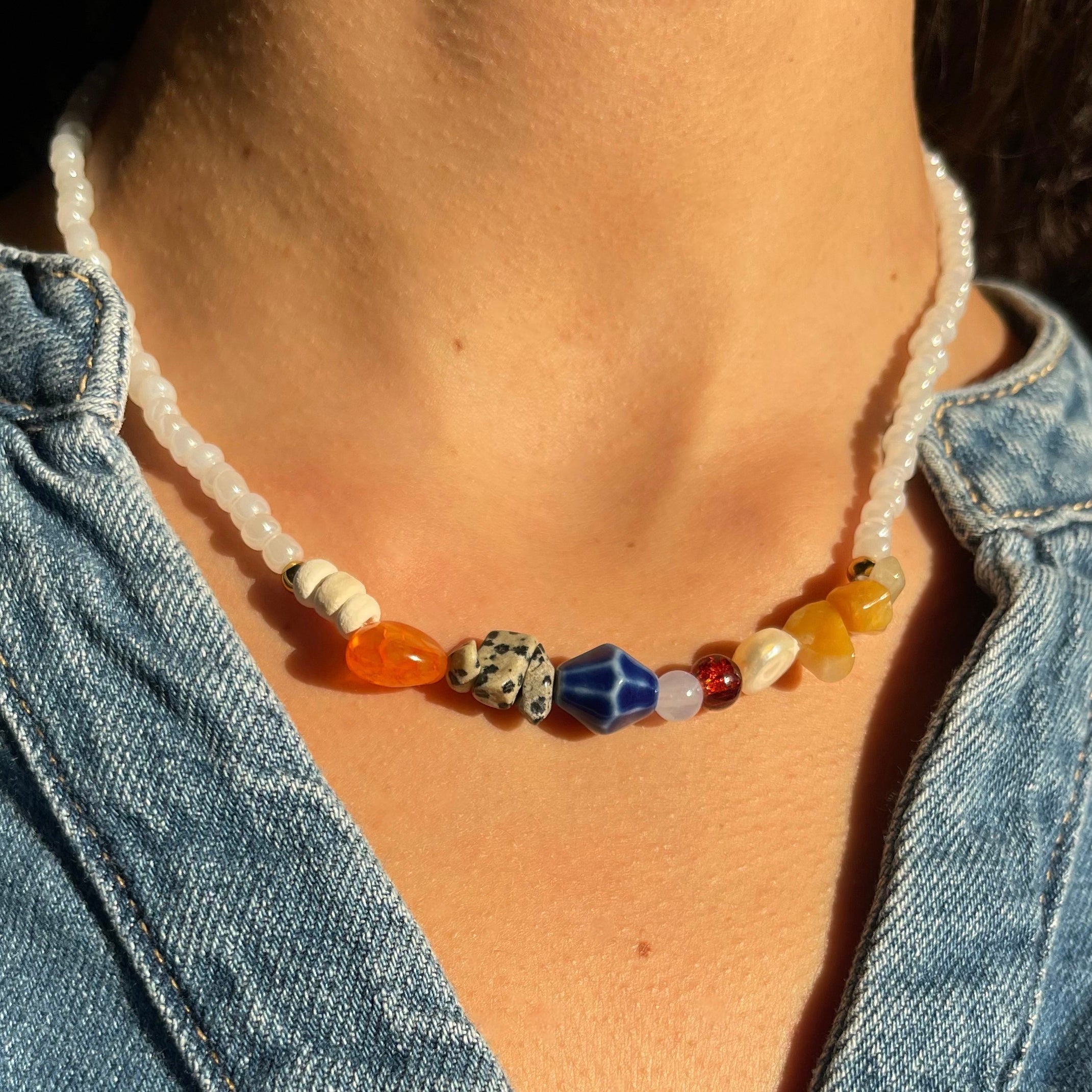 COLLIER PEDAÇO BLANC - MODÈLE