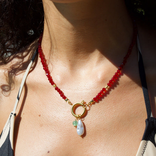 COLLIER PEROLA ROUGE - MODÈLE