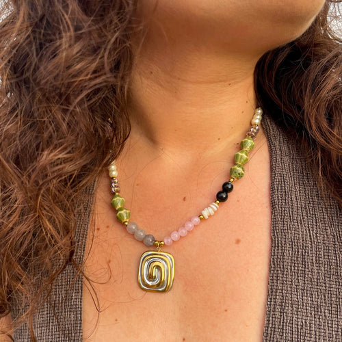 COLLIER SOLSTICE - GALERIE 01