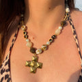 COLLIER TOTEM - GALERIE 01