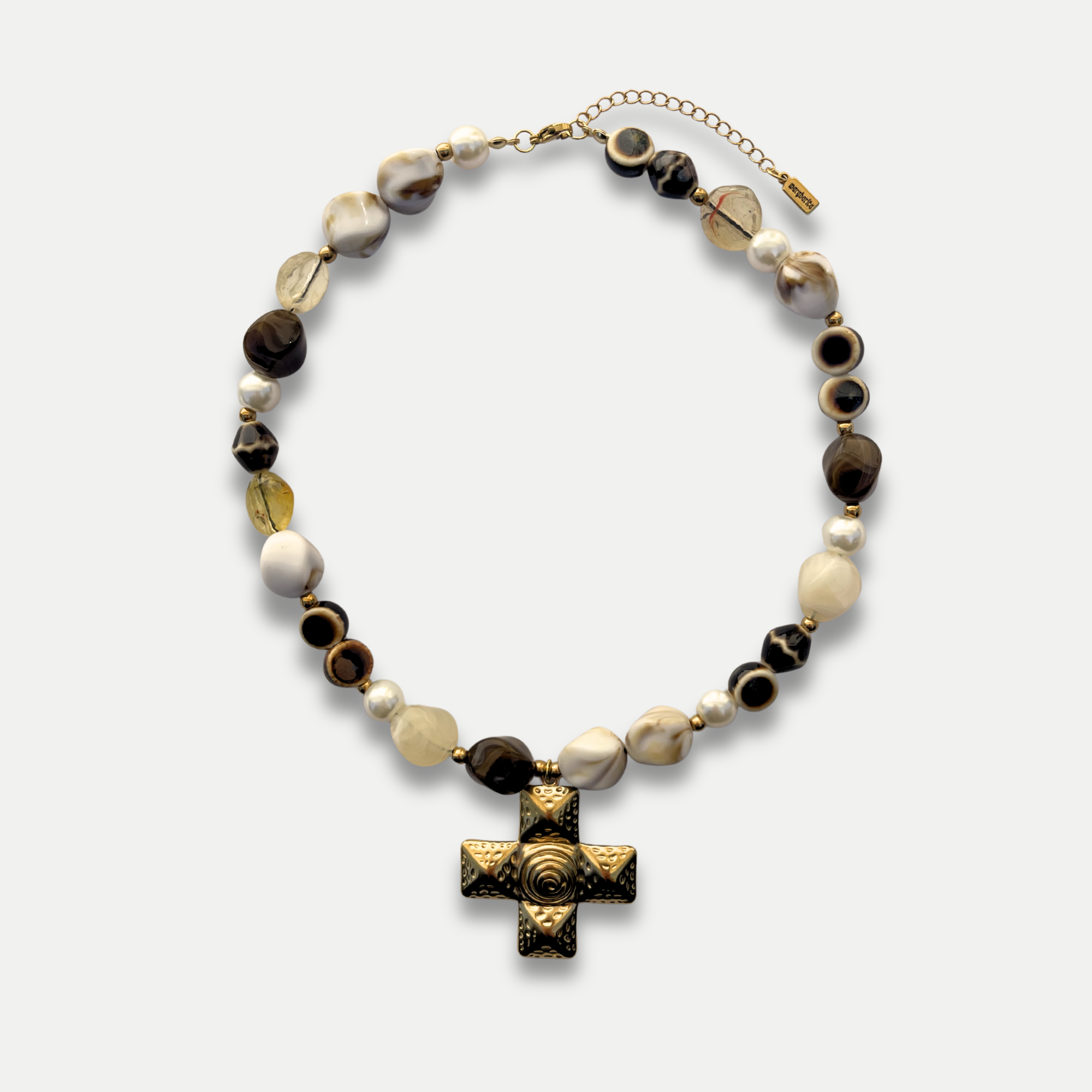 COLLIER TOTEM - PACKSHOT